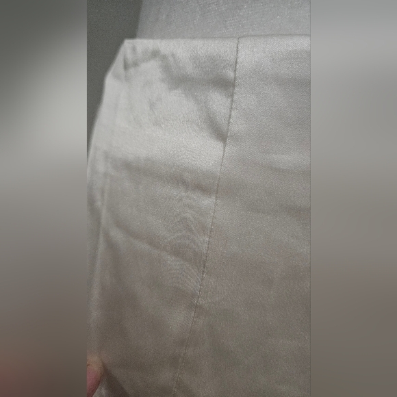 MESHKI Diamanté Satin Mini Skirt In Ivory. Size Small NWT - Picture 10 of 11